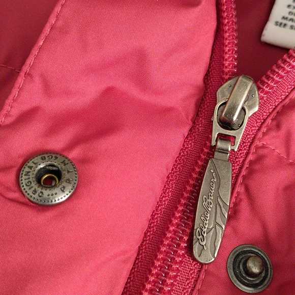 Eddie Bauer Small Red 700 Fill Power Goose Down Full Zip Snap Button Puffer Vest - Picture 10 of 14